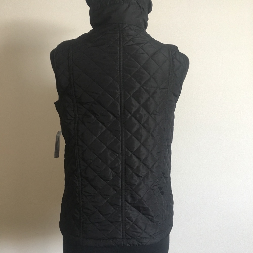 Vest - Picture 3 of 3